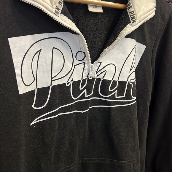 Black & White 1/2 Zip - Picture 2 of 3